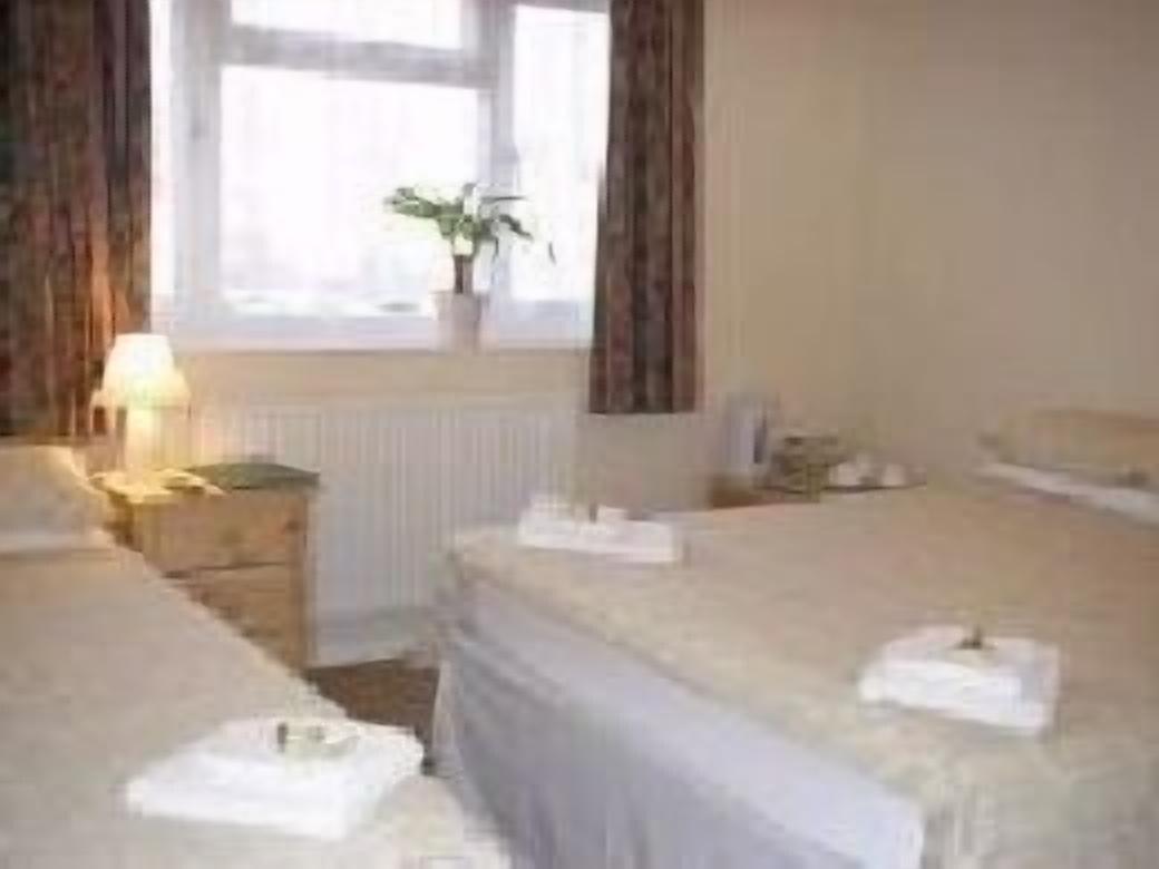 Bed & Breakfast Ingledene
