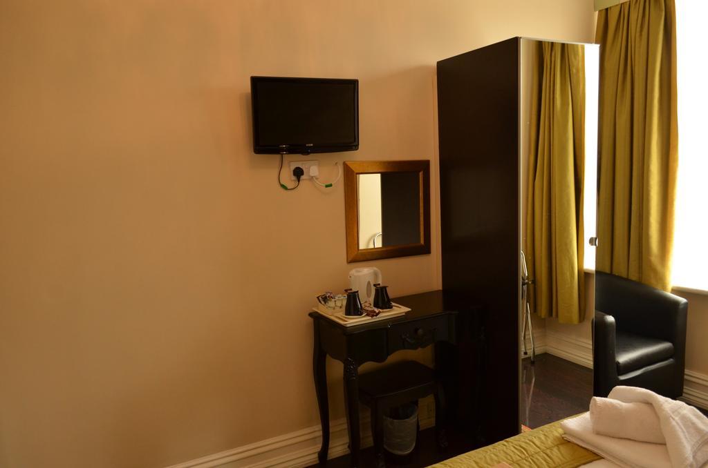 Shirley Guest house 4*