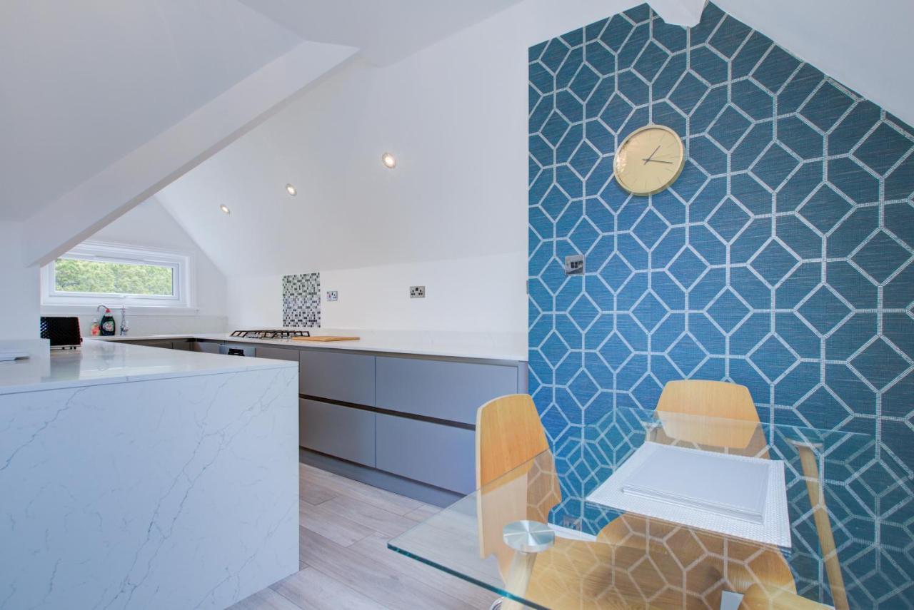 Luxury 3 Bedroom Close To Beach, & Meyrick Park Apartment Bournemouth