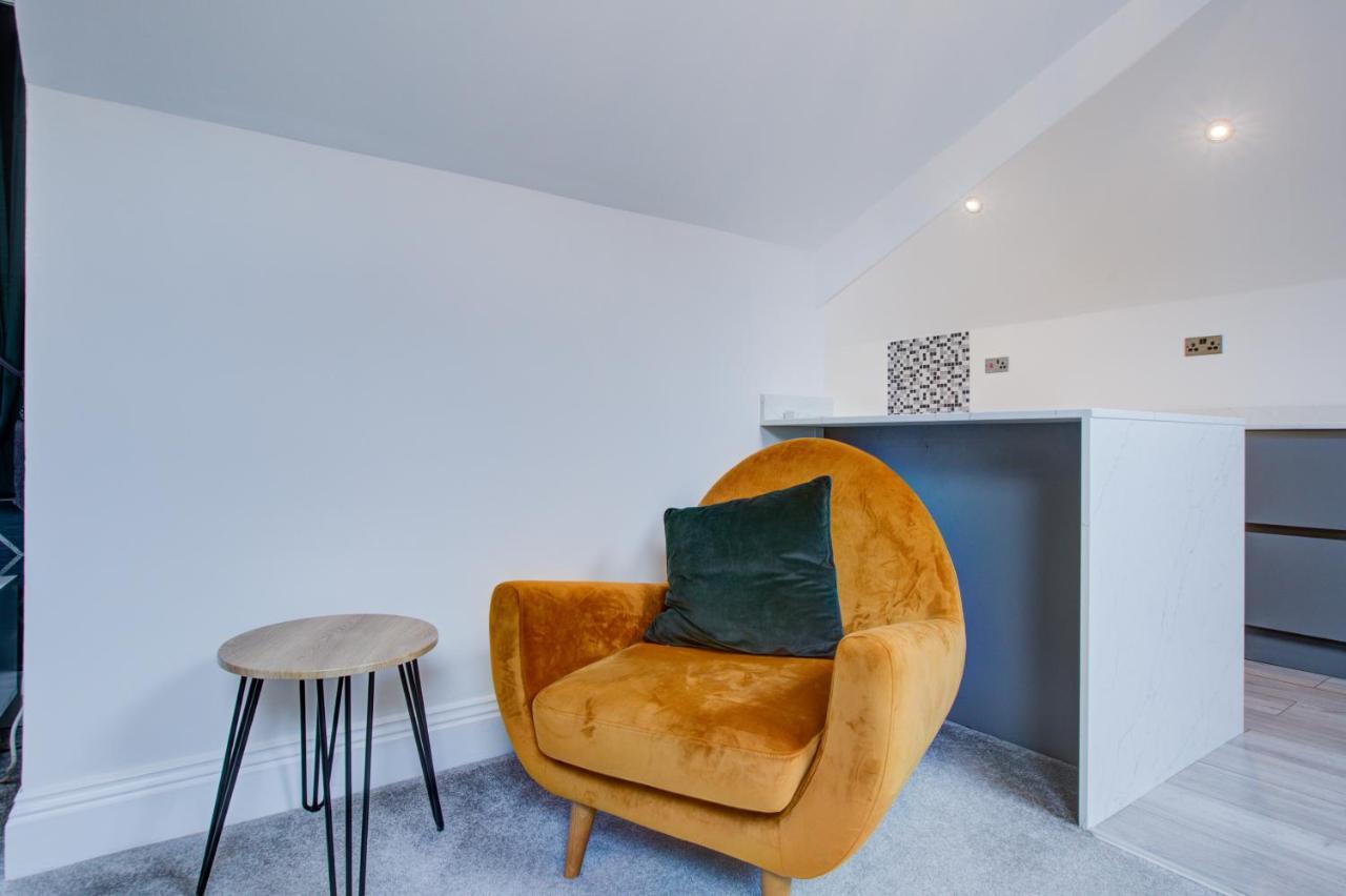 Luxury 3 Bedroom Close To Beach, & Meyrick Park Apartment Bournemouth