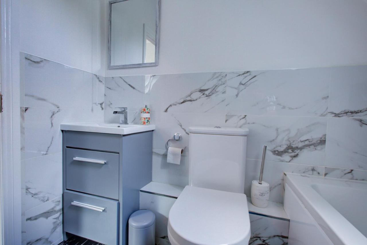 Luxury 3 Bedroom Close To Beach, & Meyrick Park *