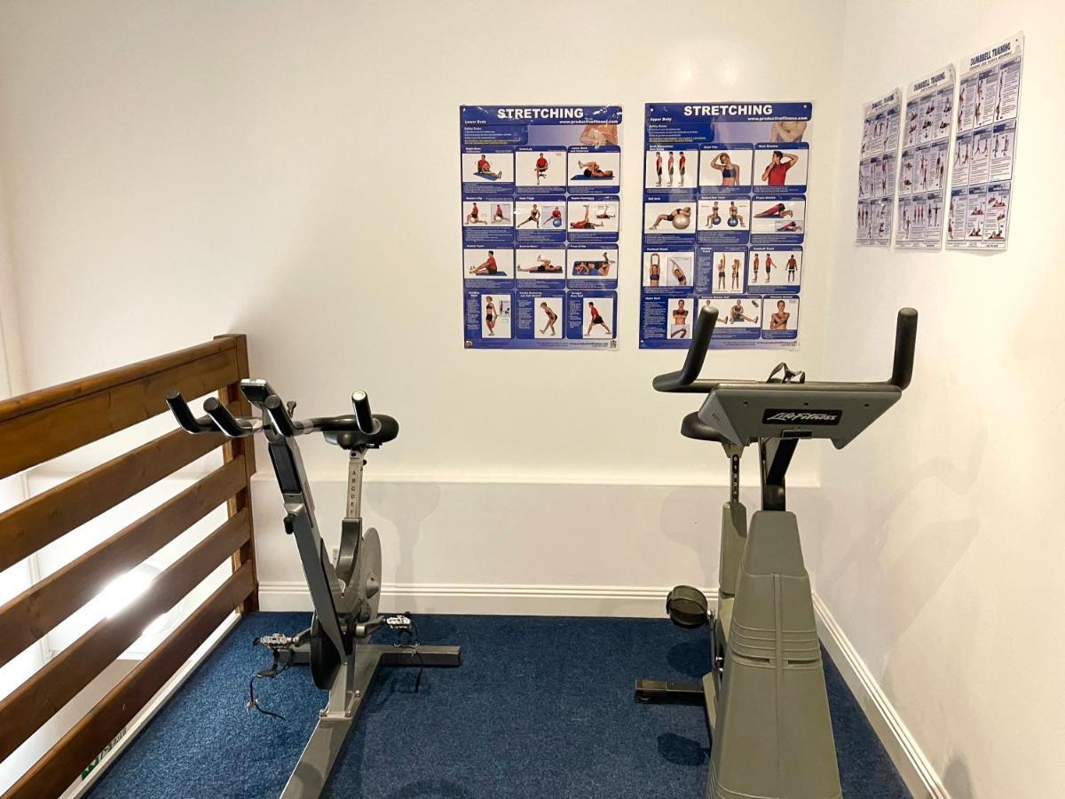 Modern Family Free Parking And Gym By Beach Apartment Bournemouth