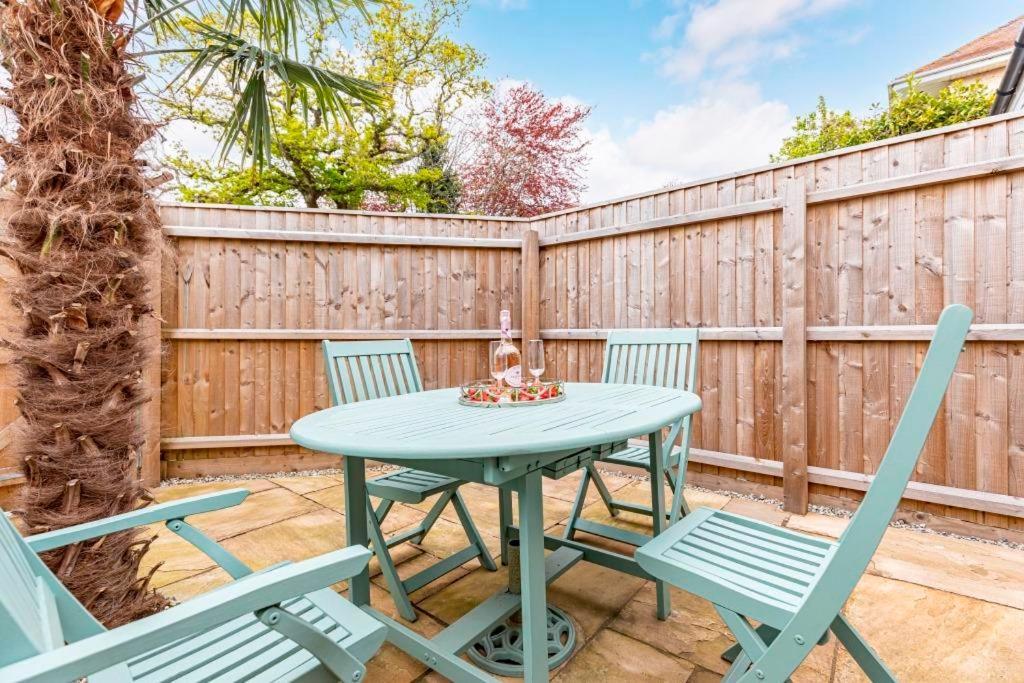 Bournecoast: Lovely Annex With Patio Nr Beach-5286 * Bournemouth