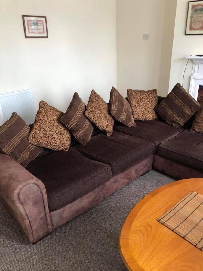 Great Location - Spacious 2 Bed With Off Road Parking. Bournemouth