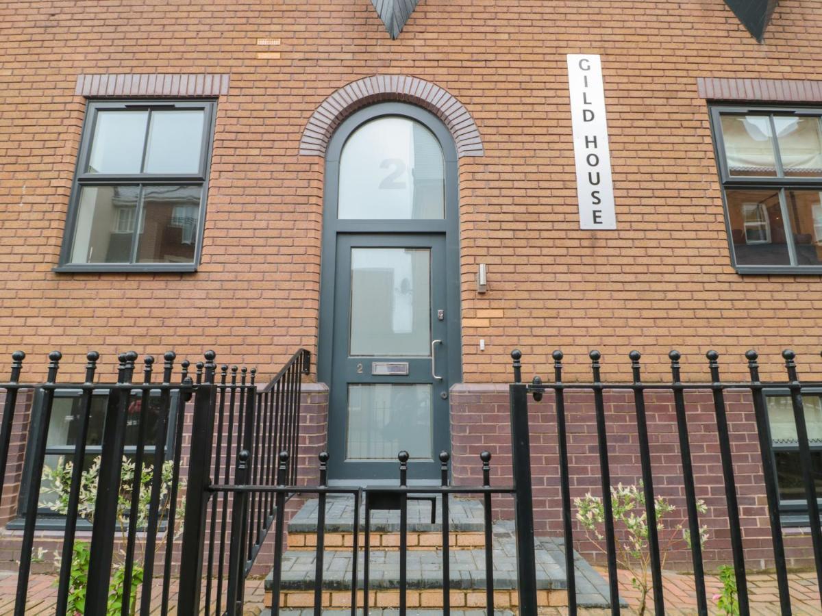 Flat 2 Apartment