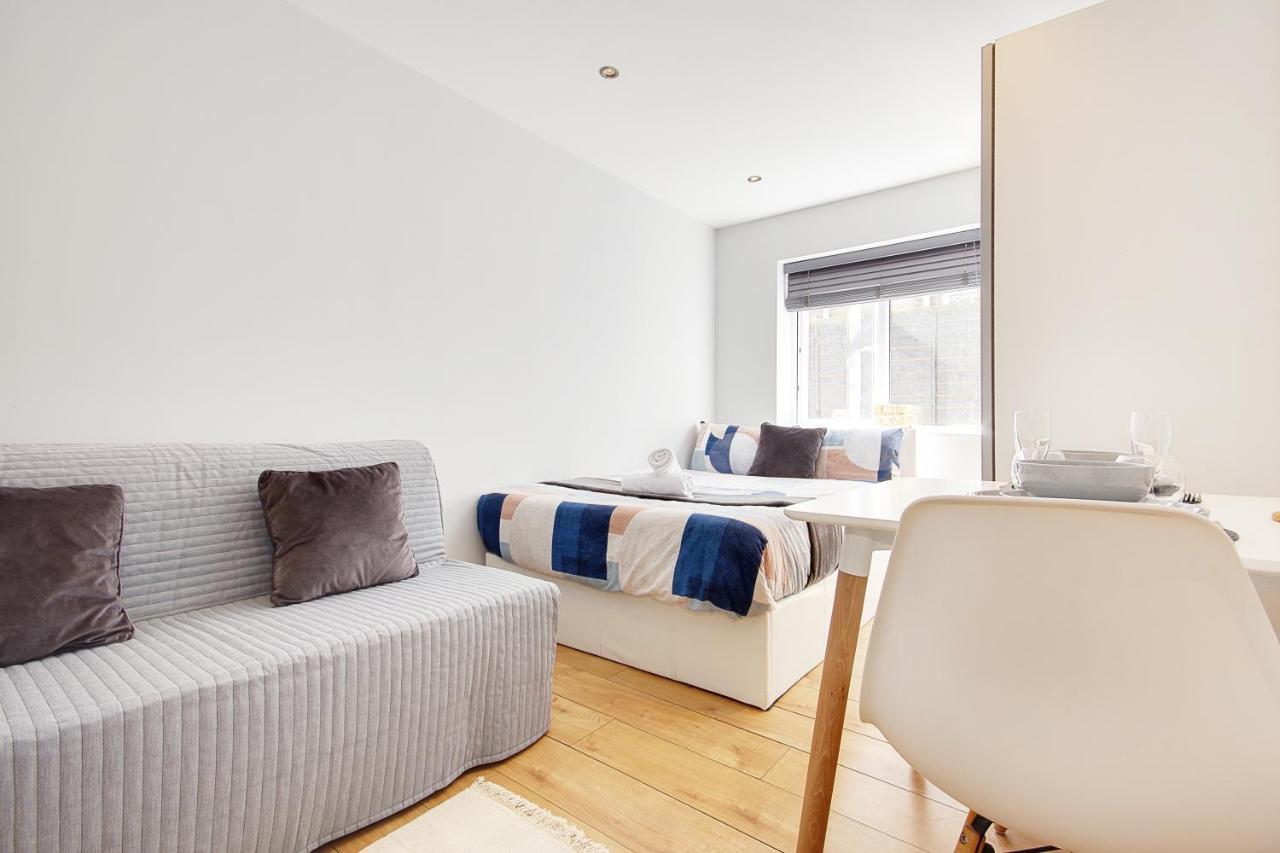 Turay Court Apartment
