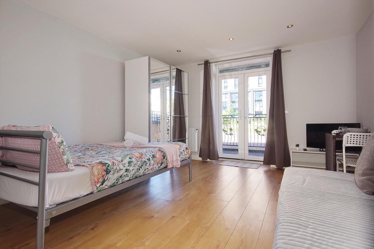 Apartment Turay Court *