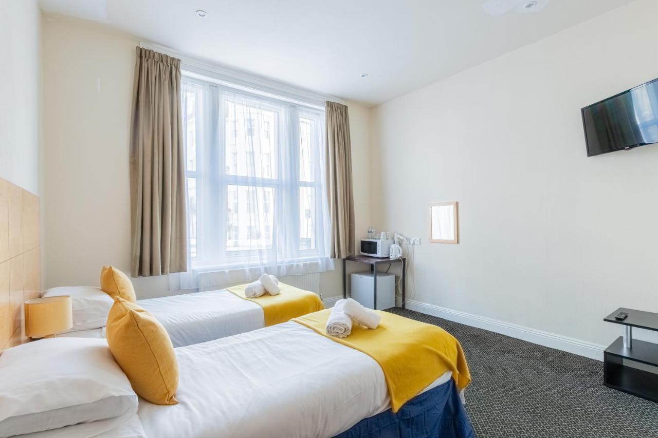 Hotel Brooklands 2*