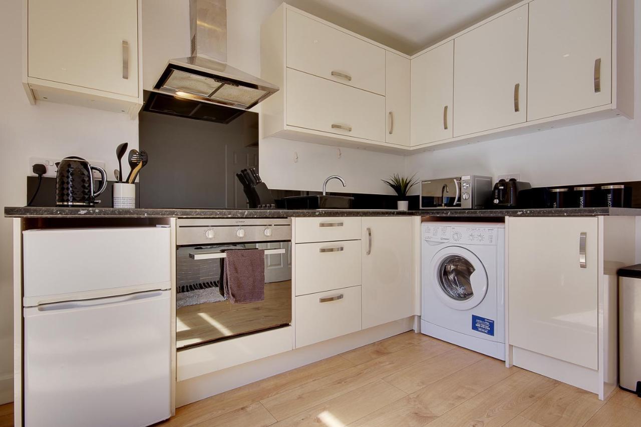 Turay Court Apartment