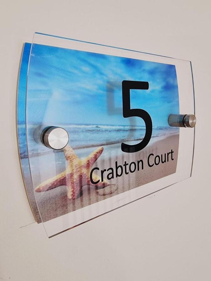 Apartment Centrally Located Boscombe Apart With Parking Bournemouth