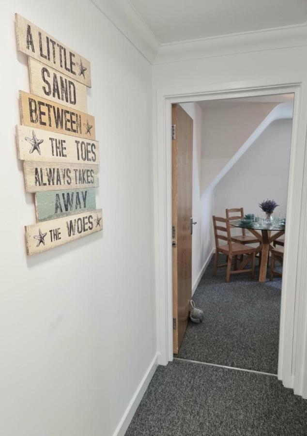 Apartment Centrally Located Boscombe Apart With Parking *