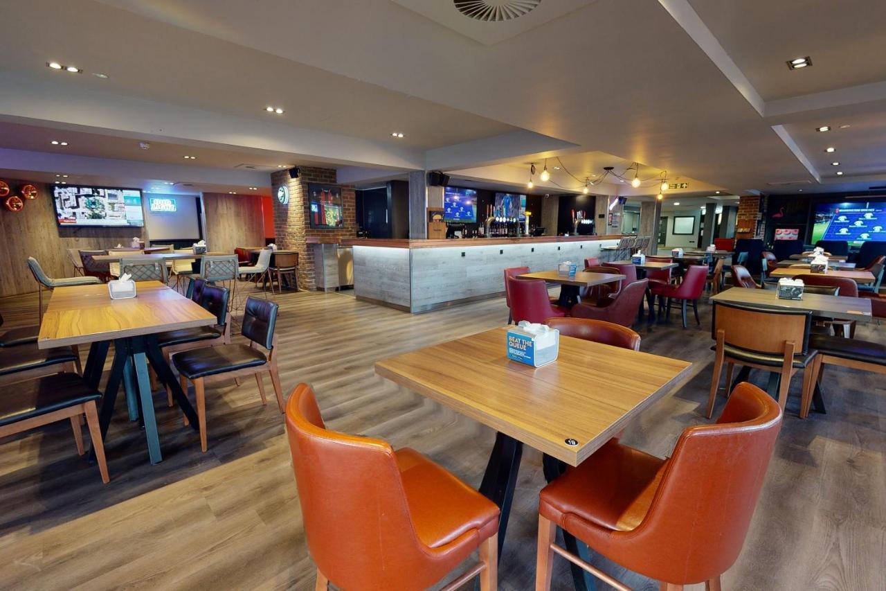 Village Hotel 3*