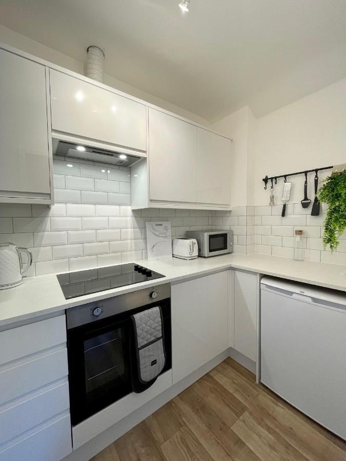 Apartment Central, Modern Bournemouth