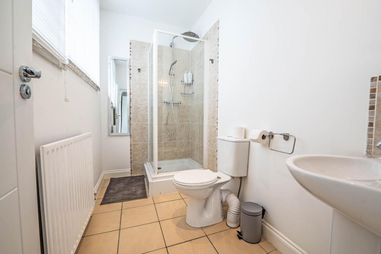 The Manor - Large Luxury In - Sleeps 12+ * Bournemouth
