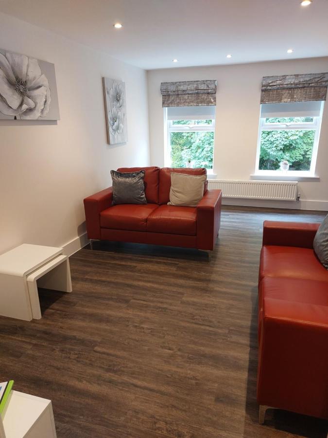 Superb 1 Bedroom Stylish App 1st Fl Sleeps 2 + 2