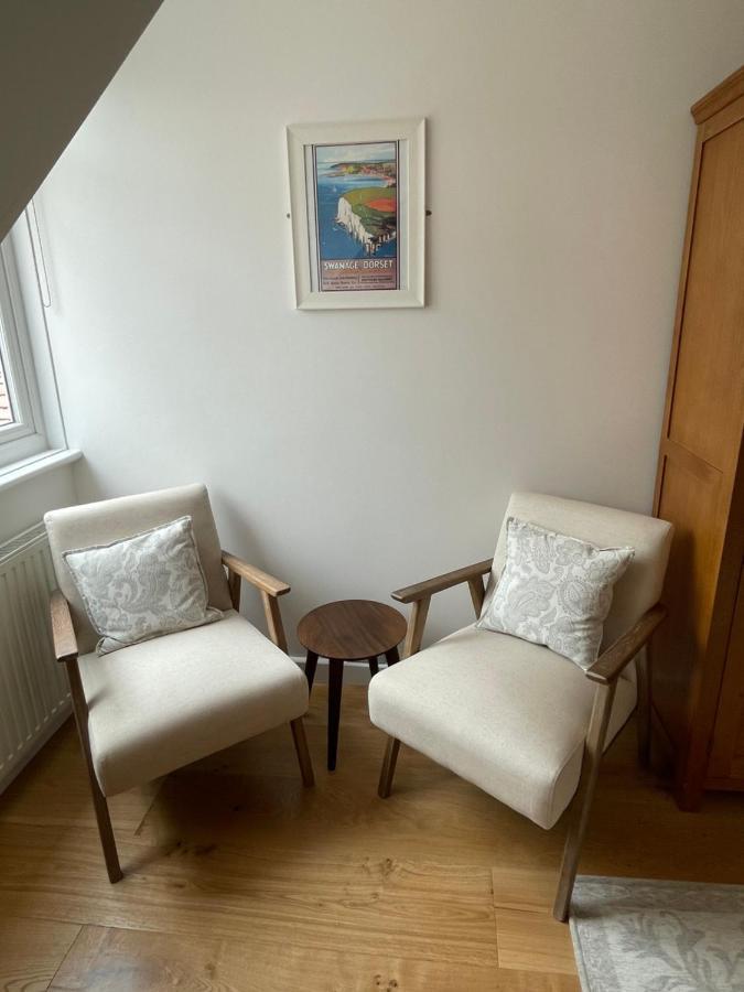 Beach Lodge Bed & Breakfast *