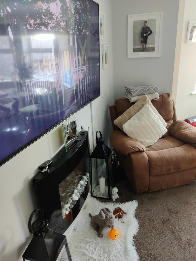 Captivating 1-bed In Apartment
