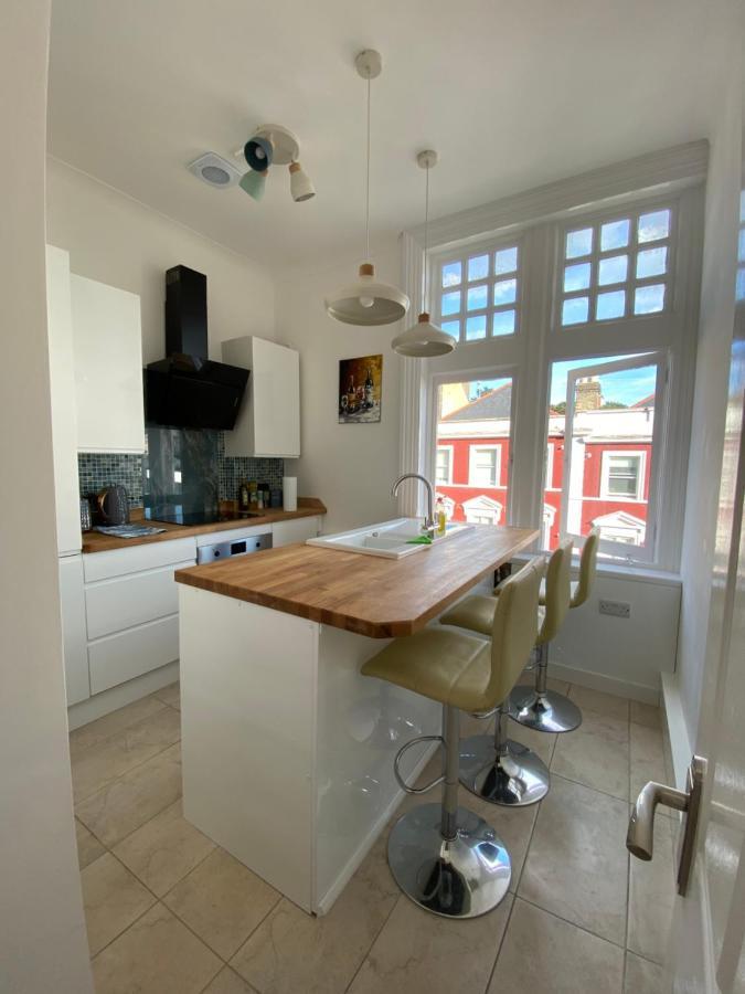 Seaside Rentals Bournemouth Centre - Large 3Br, Wifi, Beach 8 Min Walk Apartment