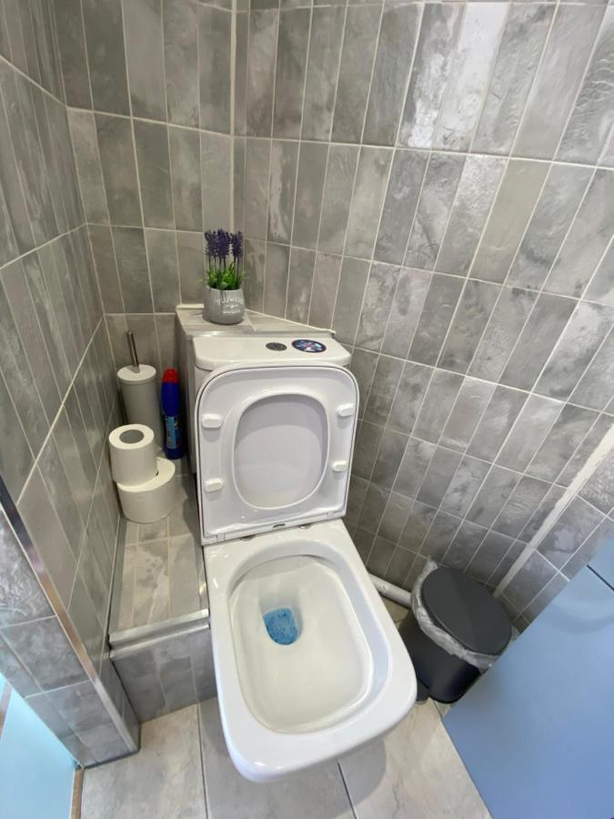 Seaside Rentals Bournemouth Centre - Large 3Br, Wifi, Beach 8 Min Walk