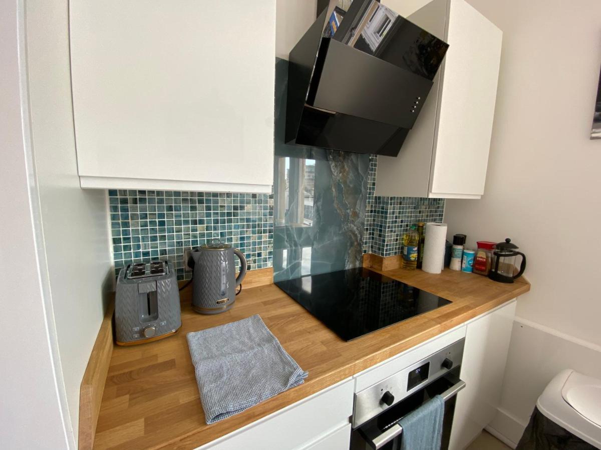 Seaside Rentals Bournemouth Centre - Large 3Br, Wifi, Beach 8 Min Walk Apartment Bournemouth