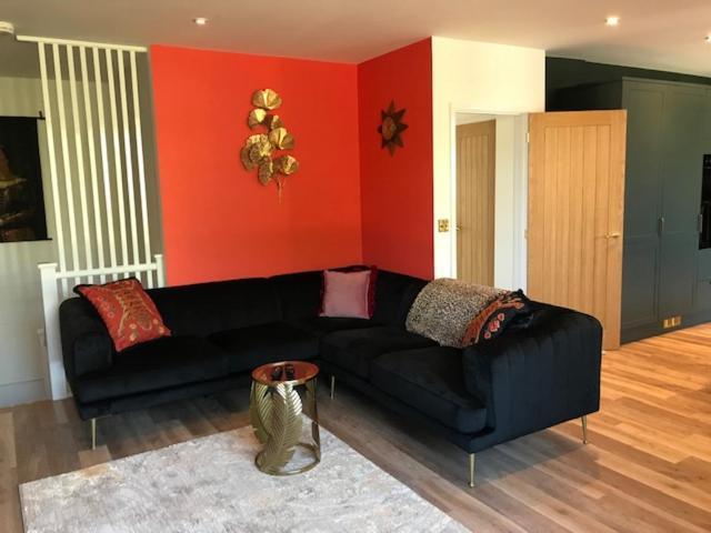 Holiday home Ultimate Glam, Vintage Pad. Cool 70s Bar. *