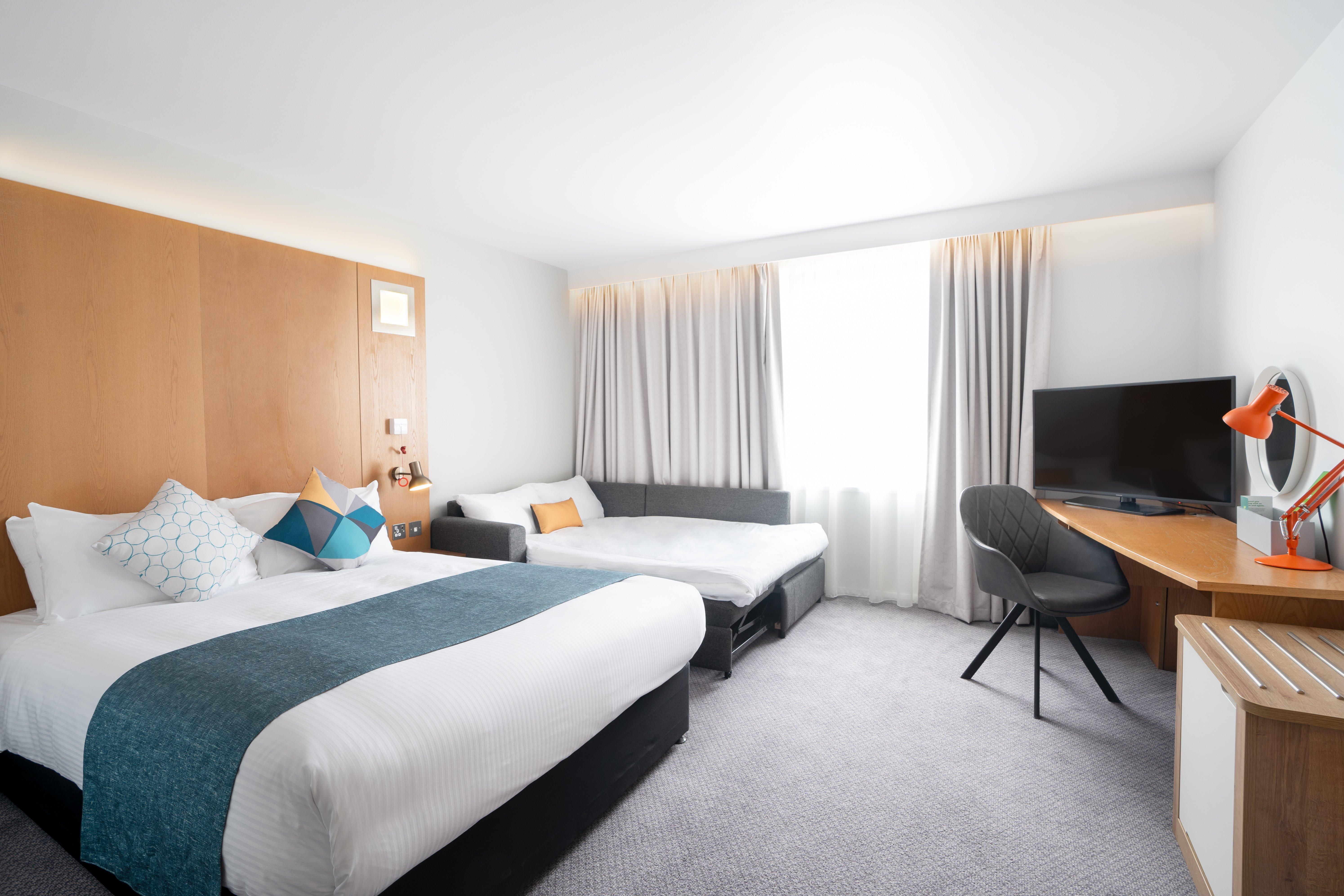 By Ihg
