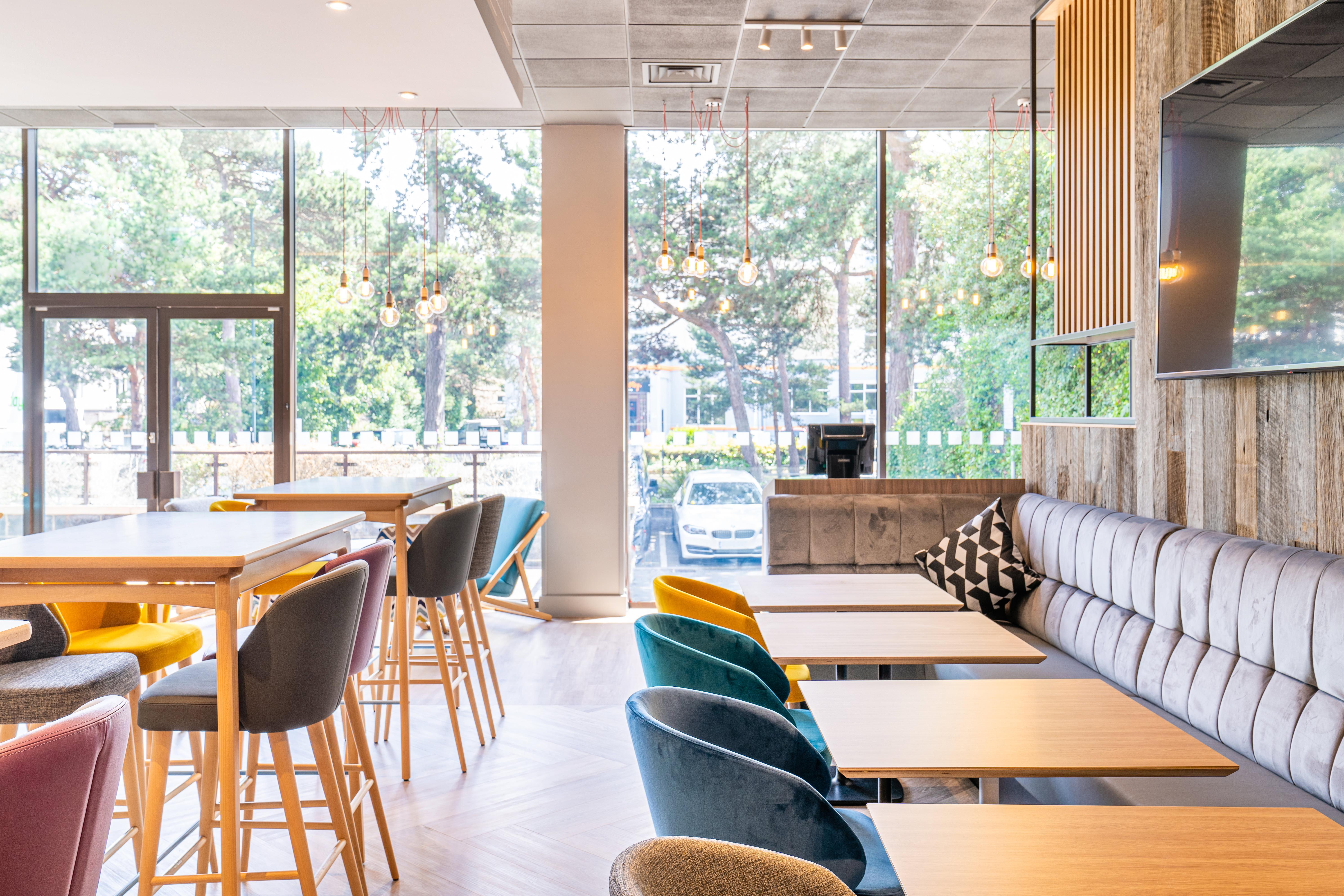 Hotel By Ihg 4*