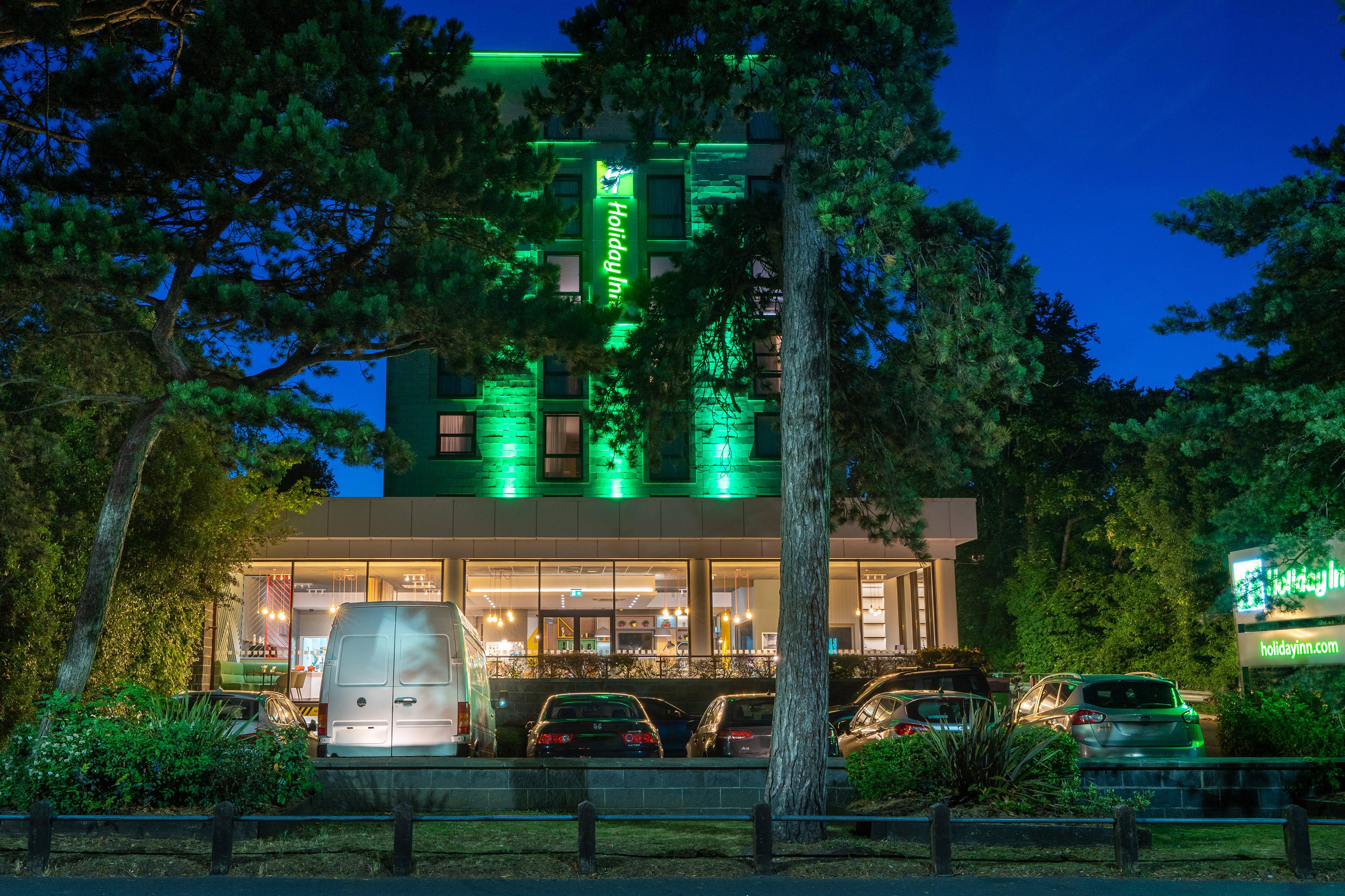 Hotel By Ihg 4*