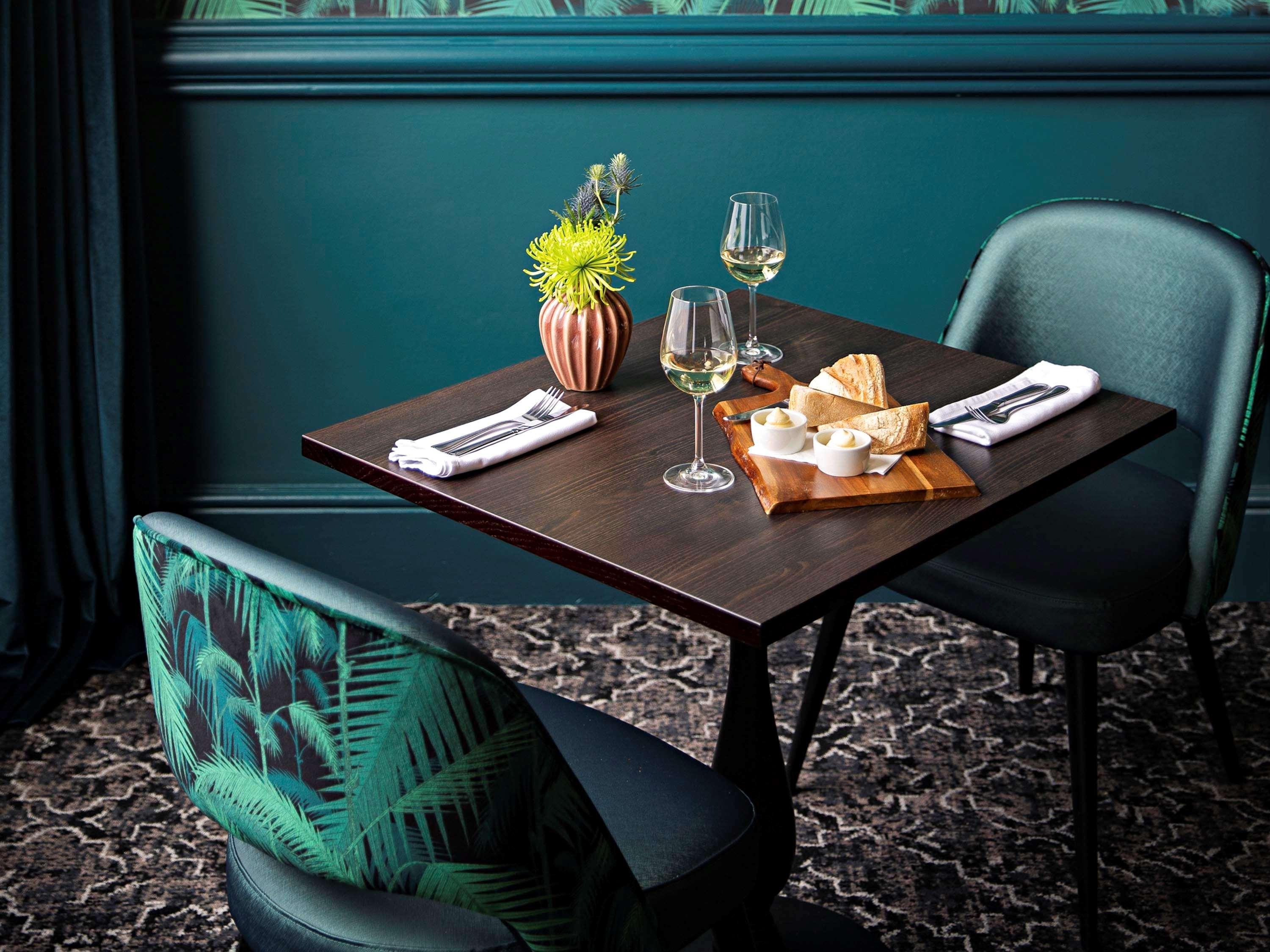 The Queens & Hotel 4*
