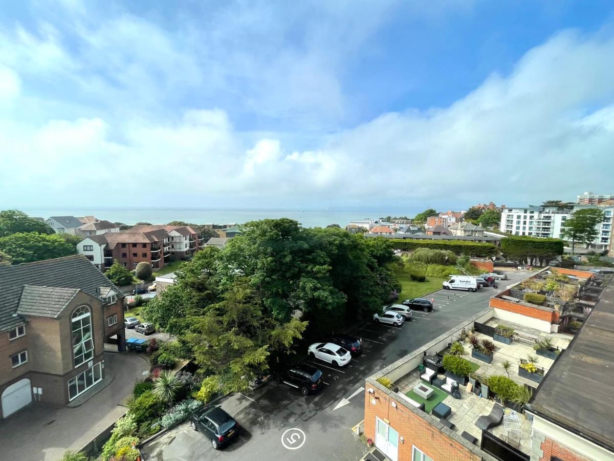 Apartment Sea View Family By Gym & Parking