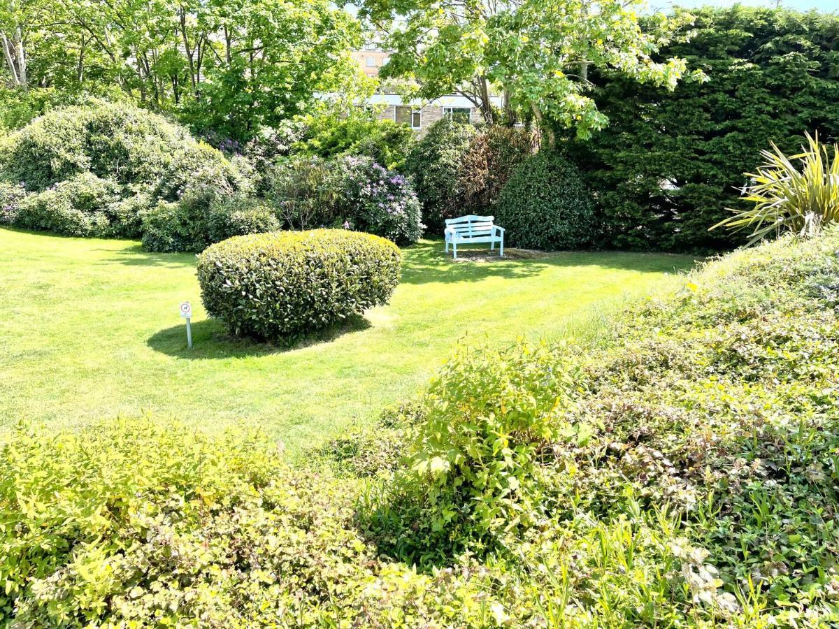 Sea View Family By Gym & Parking * Bournemouth
