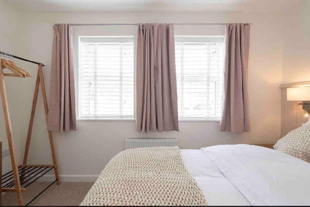 Lovely 4 Bed House Holiday home
