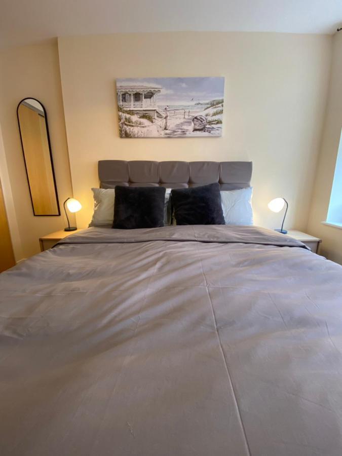 1 Bedroom In The Heart Of Apartment *