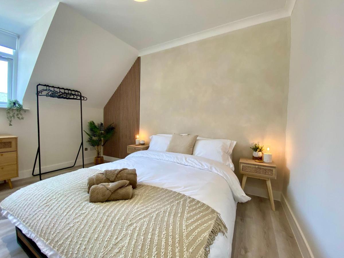 Apartment Luxury Scandi Inspired 1 Bed Town Centre