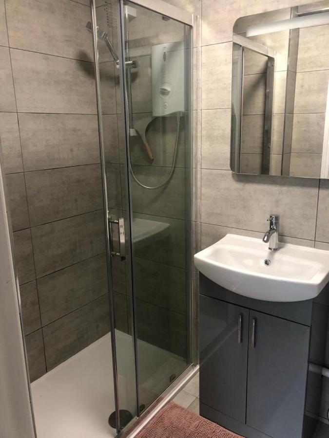 1 Bedroom Ground Floor Apartment