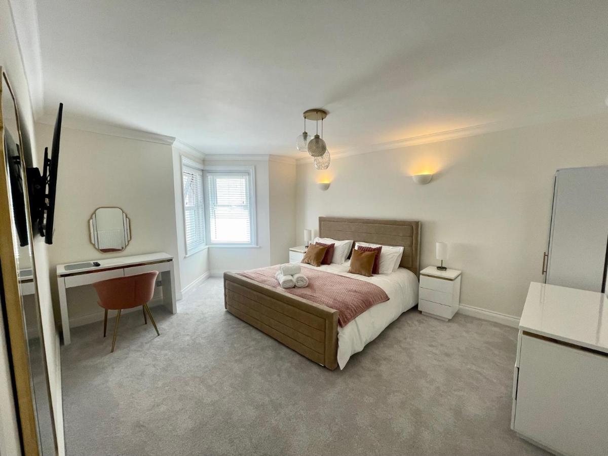 Exquisite Apartment, Stone Throw From The Bournemouth