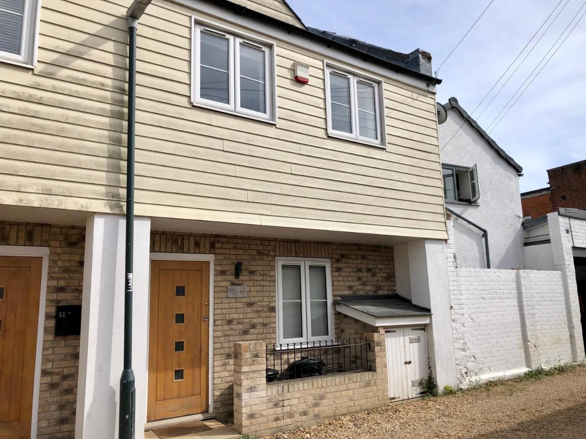 Holiday home Cosy Cottage, Short Walk To Southbourne And Restaurants