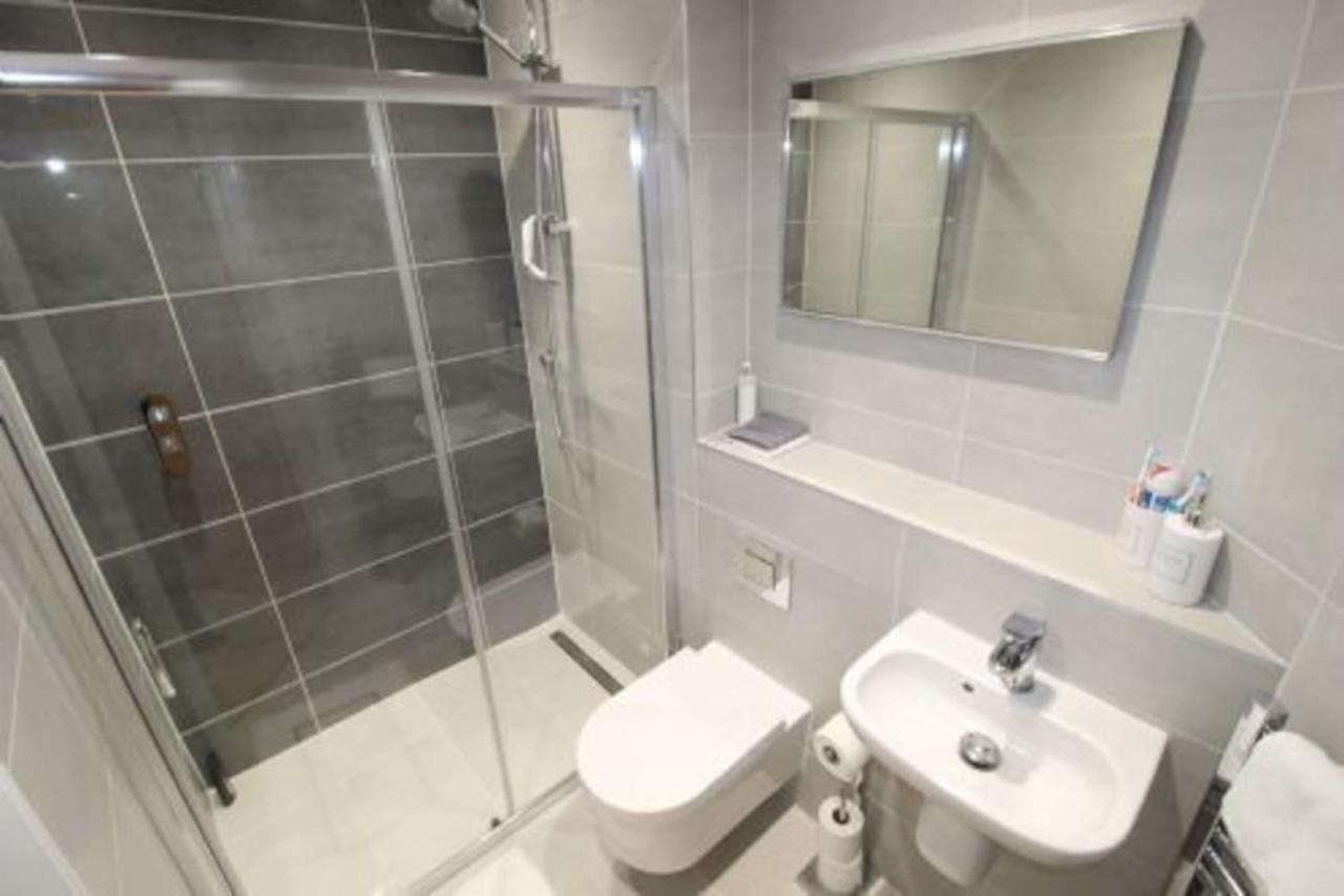 Middle Chine - 2 Bedroom Bournemouth