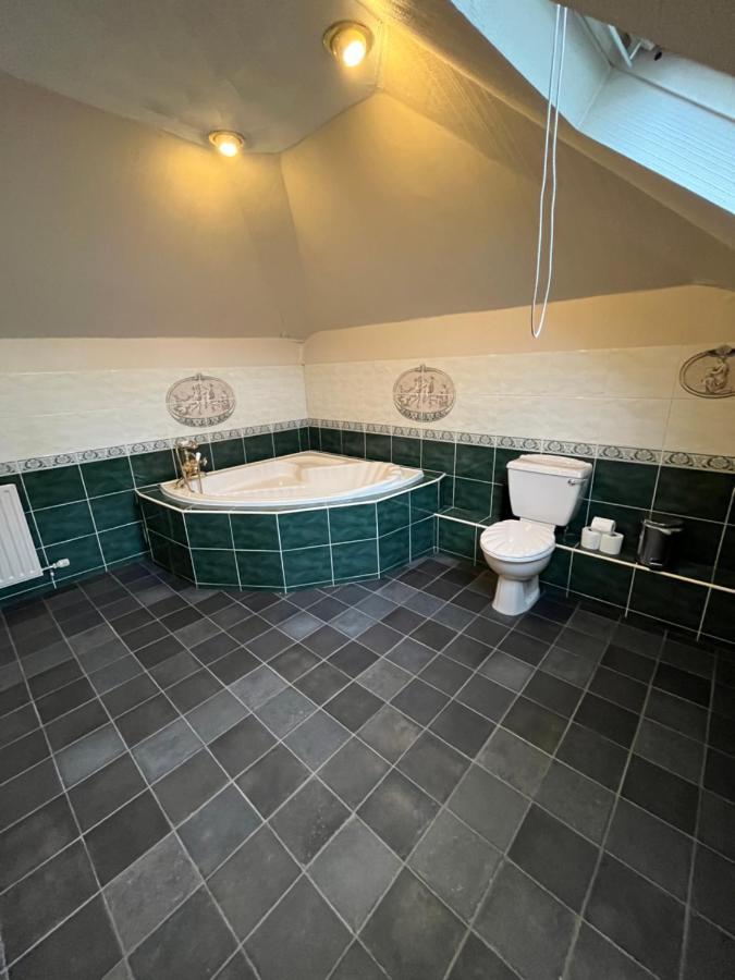 Holiday home 19a Stourwood Avenue *
