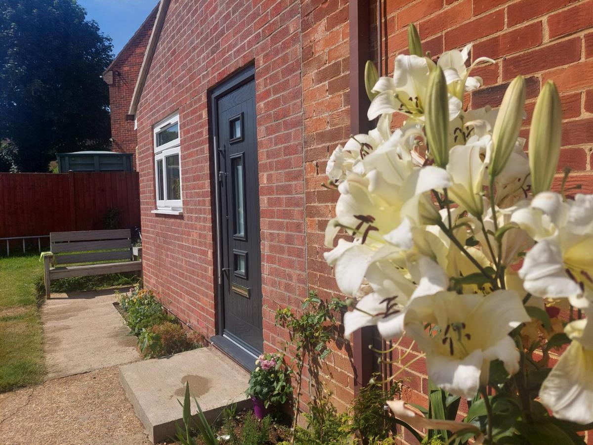 New, Stylish Flat With Private Patio And Free On-street Parking Check Out At 11am Bournemouth