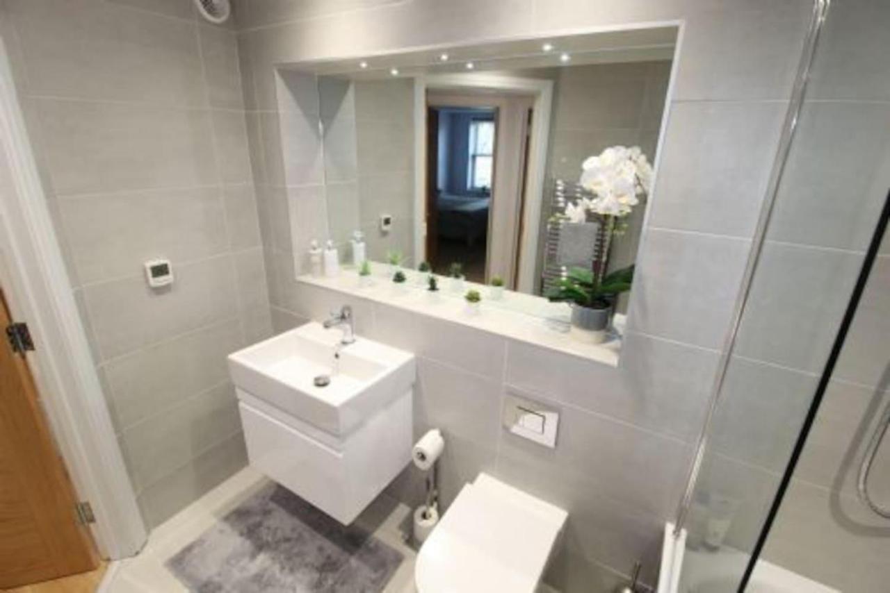 Middle Chine - 2 Bedroom * Bournemouth