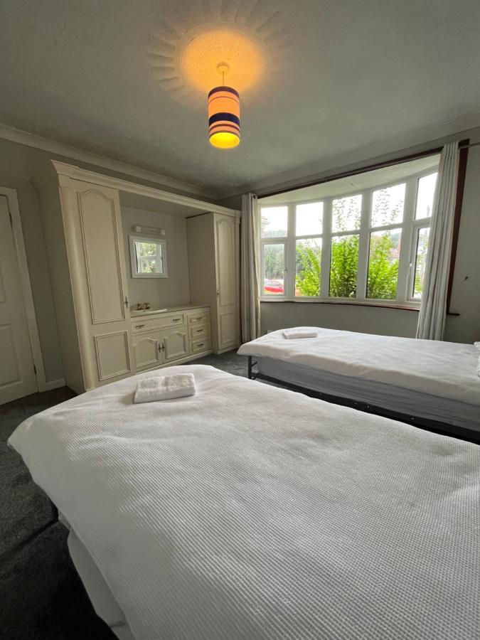 Holiday home 19a Stourwood Avenue