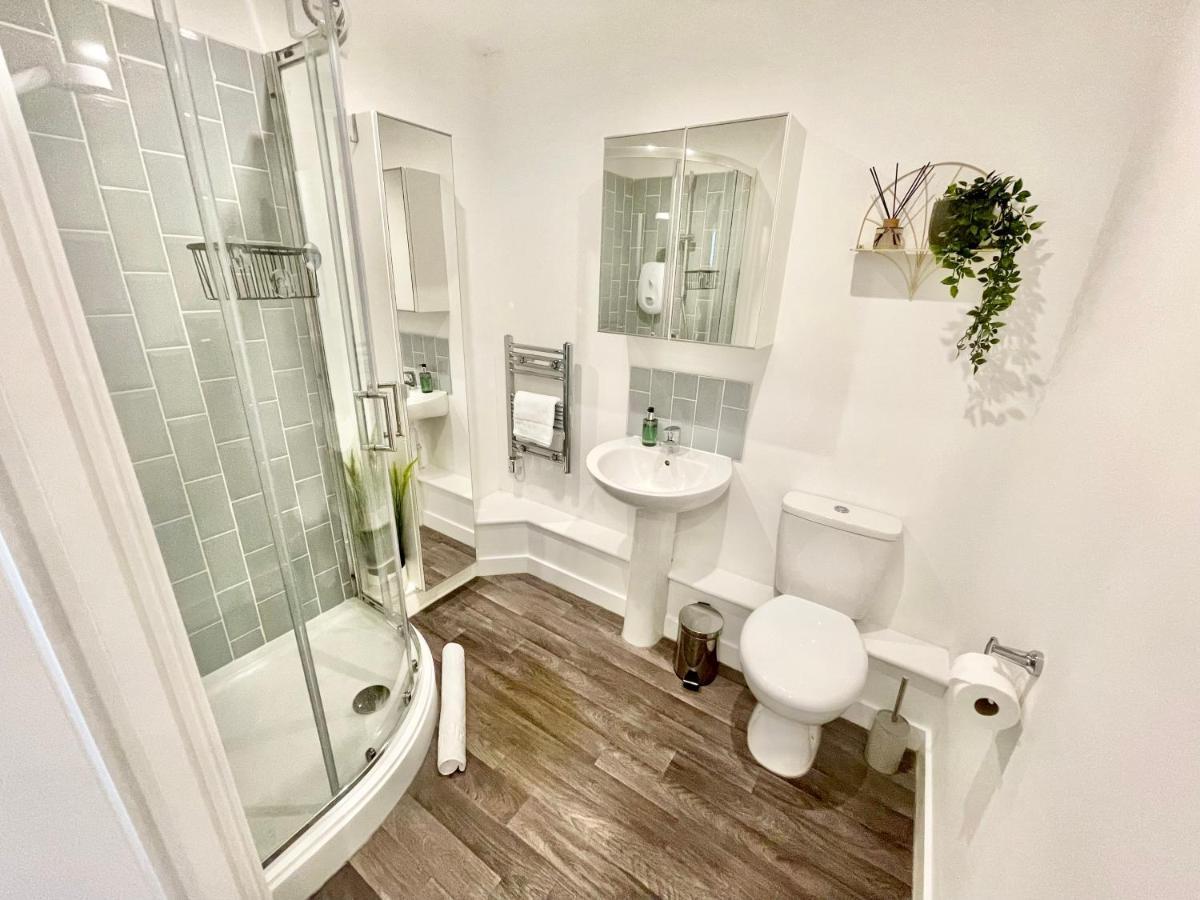 Apartment A Cozy Hideaway With Balcony - Close To Bournemouth