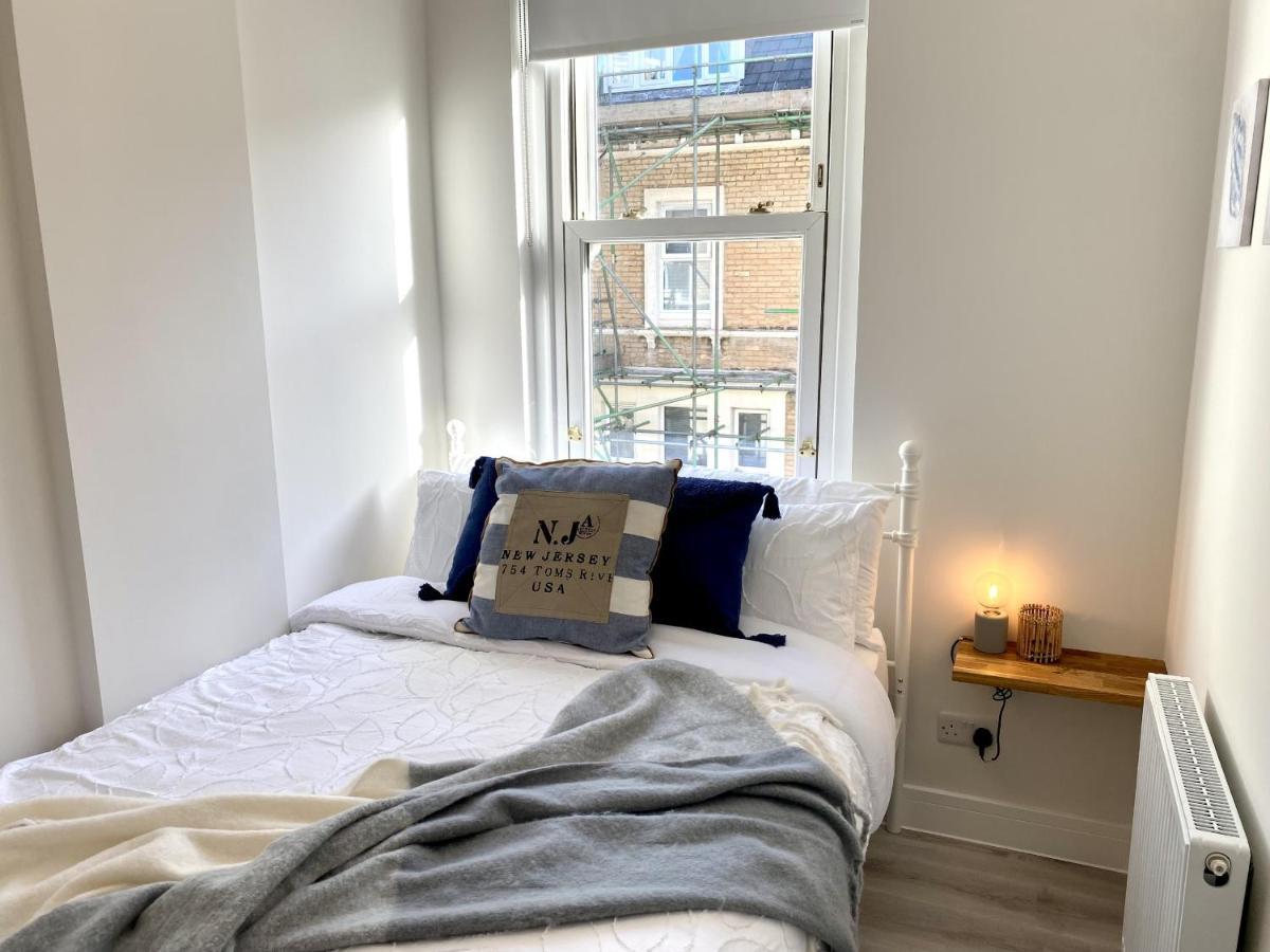 Apartment Stunning Themed 2 Bed Bournemouth