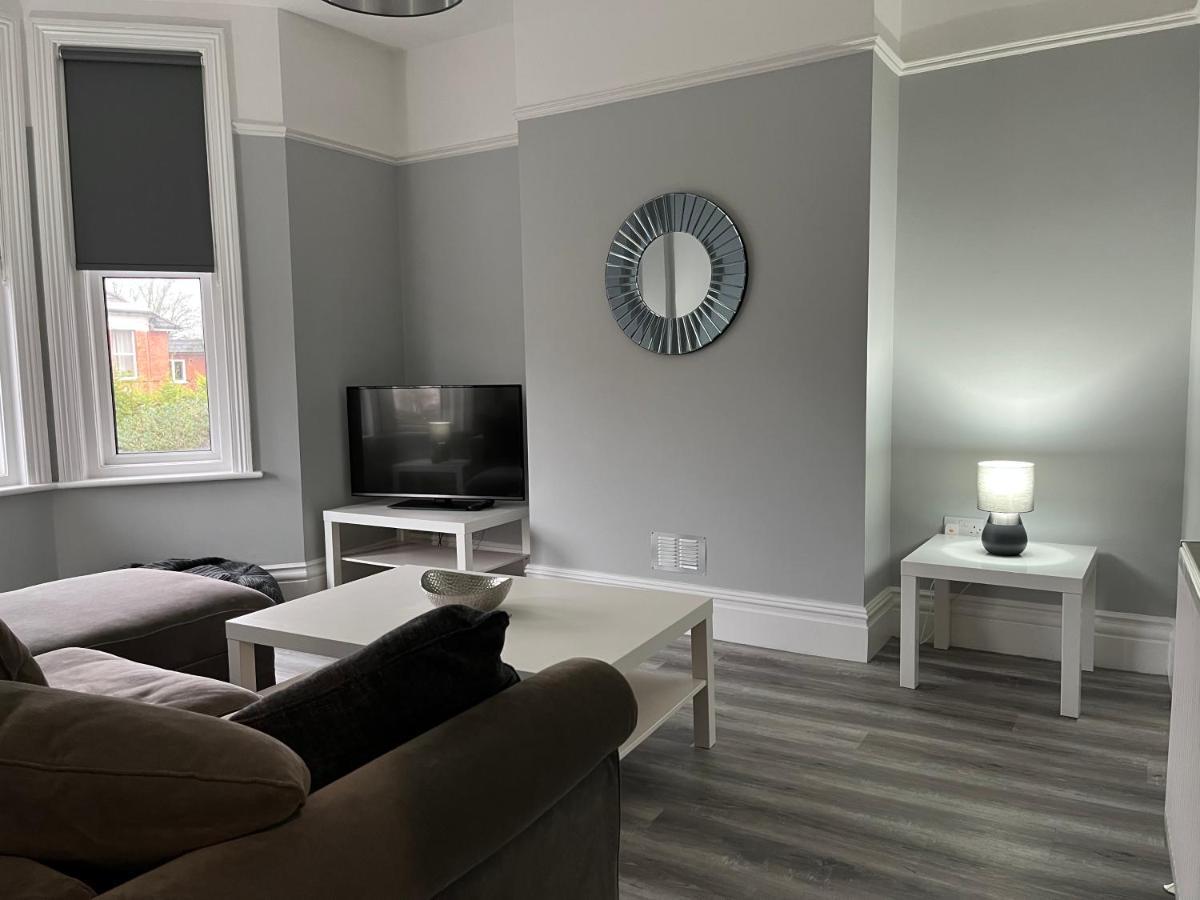 Entire Spacious 4 Bedroom In