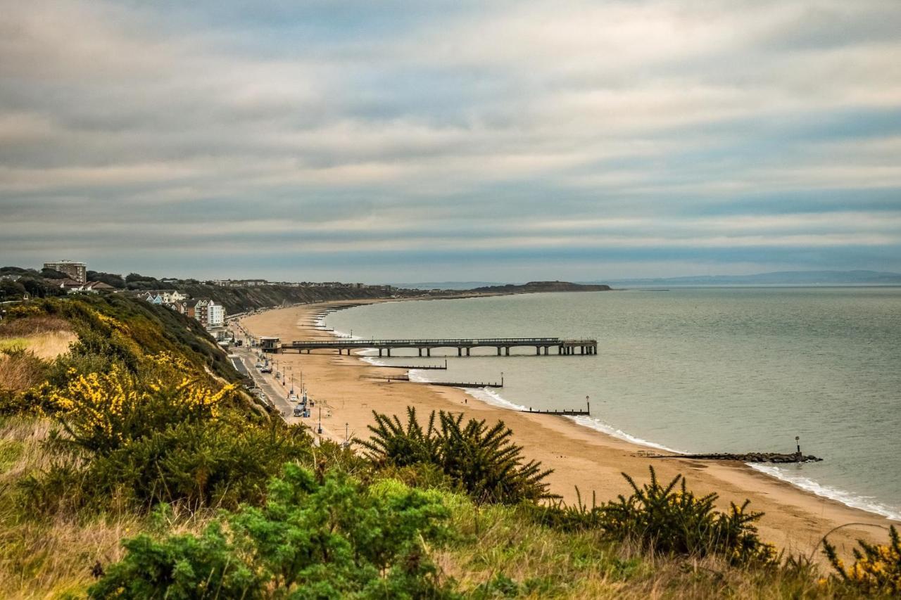 Apartment Luxury 3 Bedroom Close To Beach, & Meyrick Park
