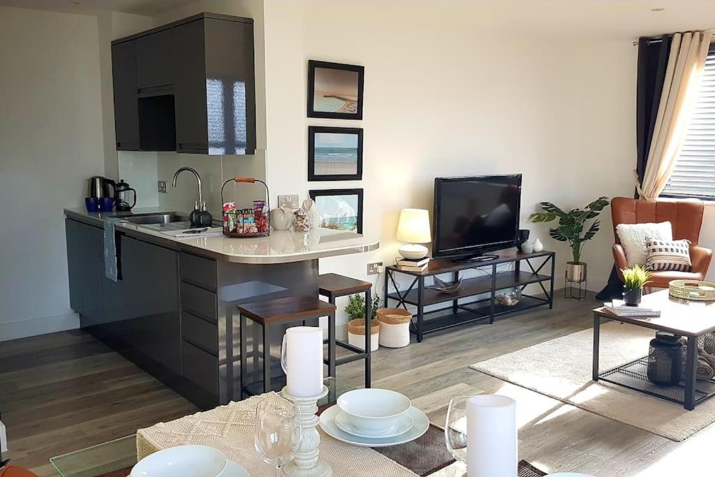Haven Apartment *
