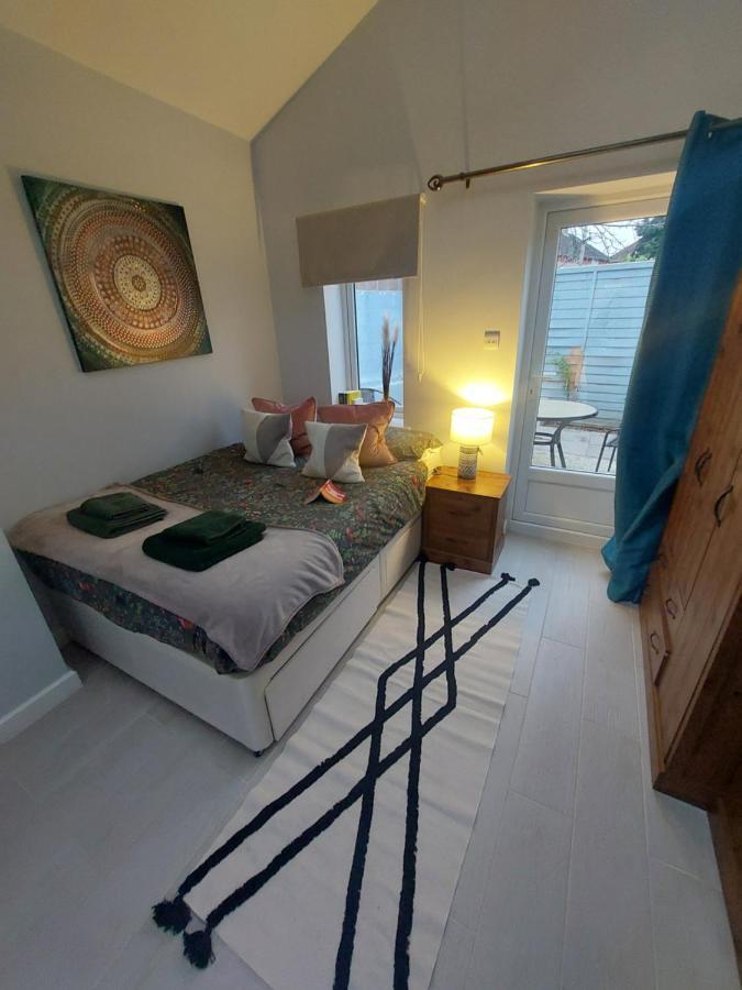 New, Stylish Flat With Private Patio And Free On-street Parking Check Out At 11am * Bournemouth