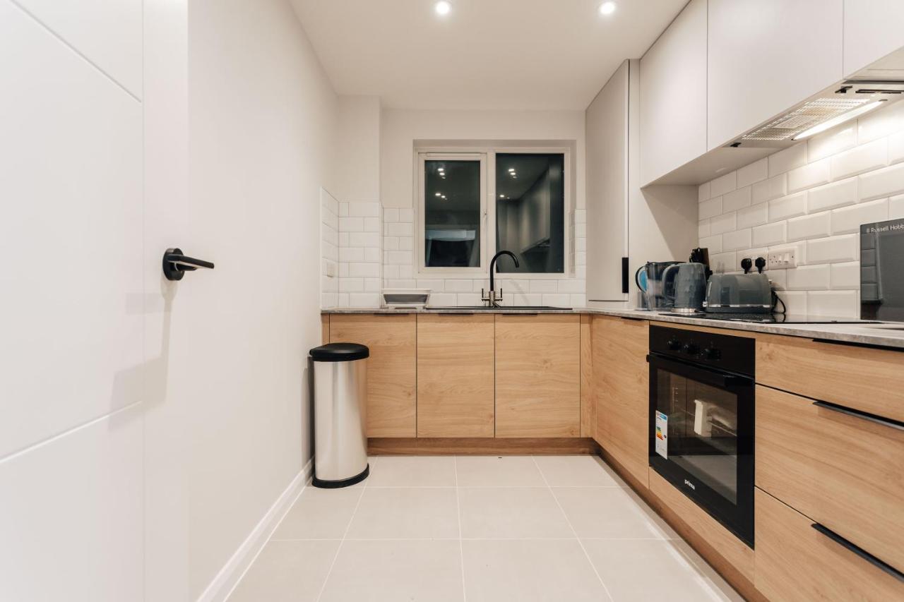 Modern Peaceful Flat In Town * Bournemouth