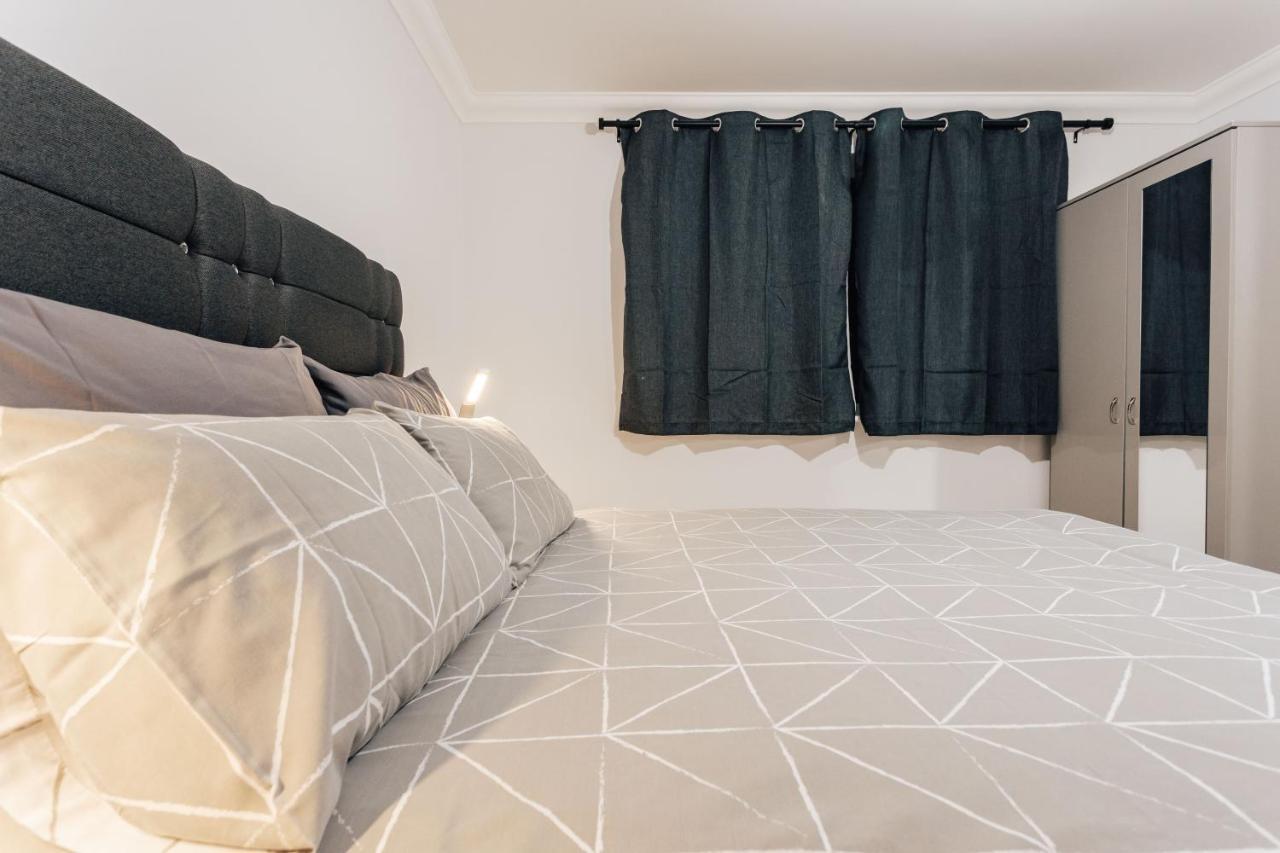 Modern Peaceful Flat In Town Apartment Bournemouth